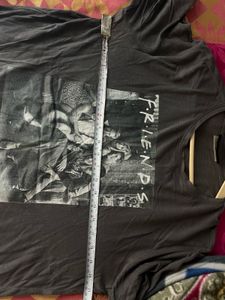 Friends Graphic T-Shirt
