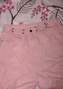 Pink boyfriend jeans