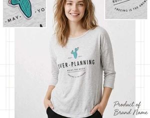 Comfortable Grey Graphic T-Shirt