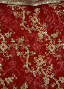 Red Chunri