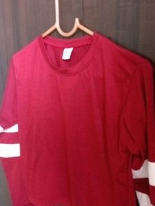 Beautiful Maroon Sweatshirt Type