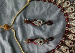 Stunning Red &amp; Gold Kundan Jewellery Set