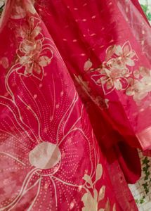 Gajri Colour Suit Set With Shimmer Shade