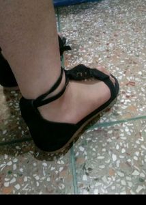 Women Flat Sandals