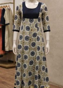 Elegant Printed Kurta