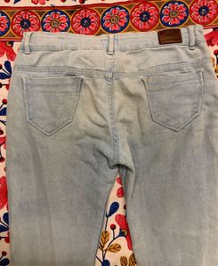 Light Wash Denim Jeans