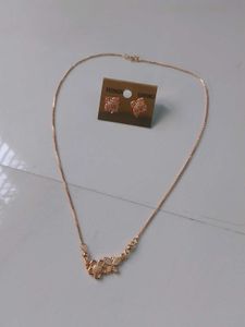 Beautiful Trendy Necklace Set