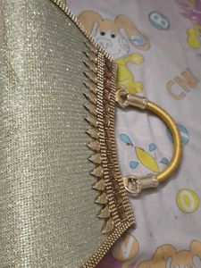 Embellished Clutch Set