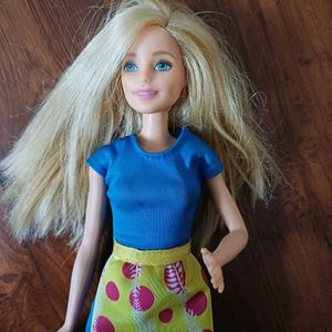 Kitchen Barbie Doll with Outfit
