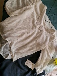 Sale! New With Tag| White Textured Top And Bottoms