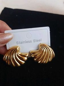 Elegant Gold-Tone Swirl Earrings