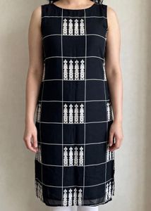 Chic Black & White Kurta