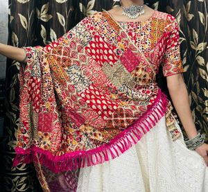 Beautiful Ethnic Lehenga Choli Set