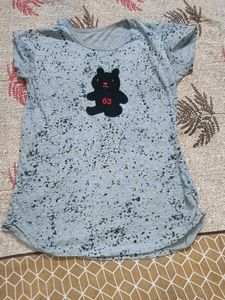 Bundle of 2 Women's T-Shirts
