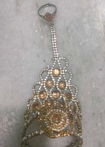Sparkling Rhinestone 🆓 🚚Gold Tone Hand Jewelry