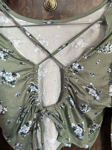 Cute Floral Print Crop Top