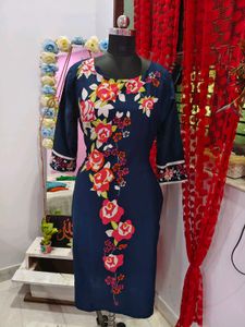 Navy Blue Floral Embroidered Kurta