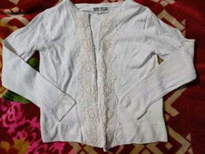 White Swetr Cum Top
