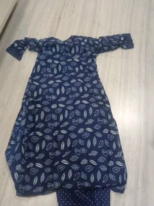 Navy Blue Printed Kurta with Pants