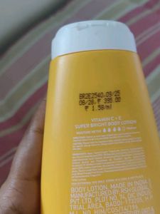 Dot &amp; Key Vitamin C Body Lotion
