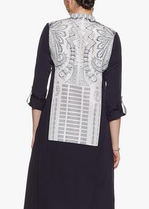 Beautiful unique looking W kurta like new
