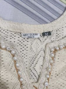 Elegant Cream Lace Kurta Medium Size