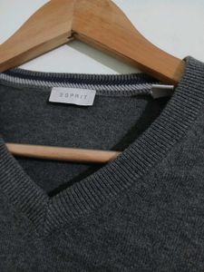 Esprit Men's Dark Grey Crew Neck Sweater