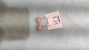 Kushal brand rose gold Jumka Totally new