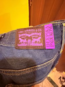 Levis Women's Flare Jeans
