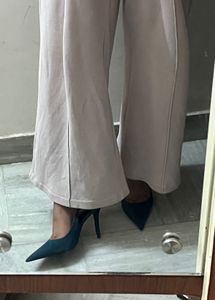 ZARA Elegant Teal Pointed Toe Heels
