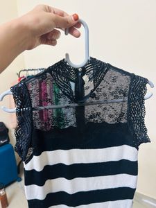Lace Top-xs to s size