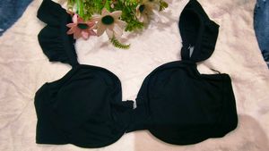 Chic Black Ruffle Bikini Set