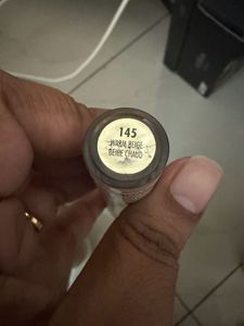 Milani concealer
