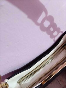 leather hand bag