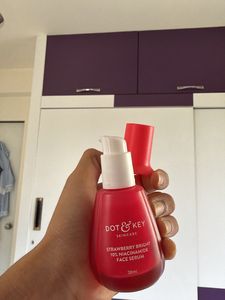 Dot &amp; Key strawberry bright 10% niacinamide serum