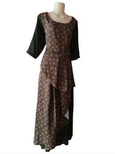 Elegant Indo-Western Layered Dress 🌿