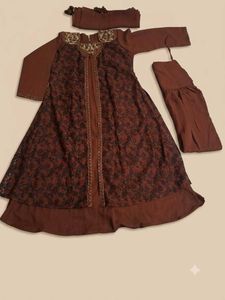 Elegant Ethnic Kurta Set with Dupatta
