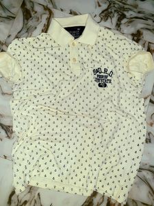 its a Cotton Mattee Velneck 2xL Tshirt