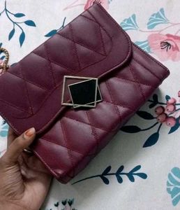 Quilted Chain Sling Bag