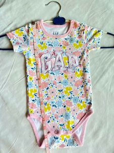 4 pic baby clothes