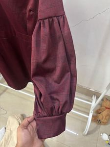 Chic Burgundy Puff Sleeve Dress