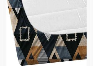 Geometric Print Elastic Fitted Bedsheet