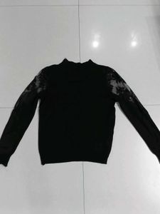 Happy🕐 Hr. Branded woolen Top Net sleeves