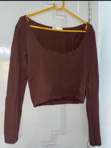 Ribbed Long Sleeve Crop Top