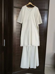 Luckhnowi chikankari Embroidered Cotton Kurta Set
