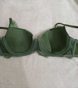 Lace Trimmed Green Bra