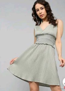 Elegant Sleeveless Mini Dress