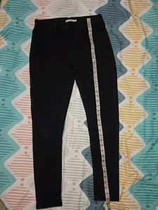 Levi's 710 Super Skinny Black Jeans