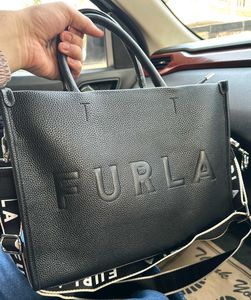 *100% AUTHENTIC* FURLA ITALI Tote Bag