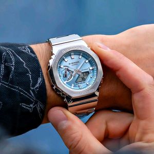 G Shock